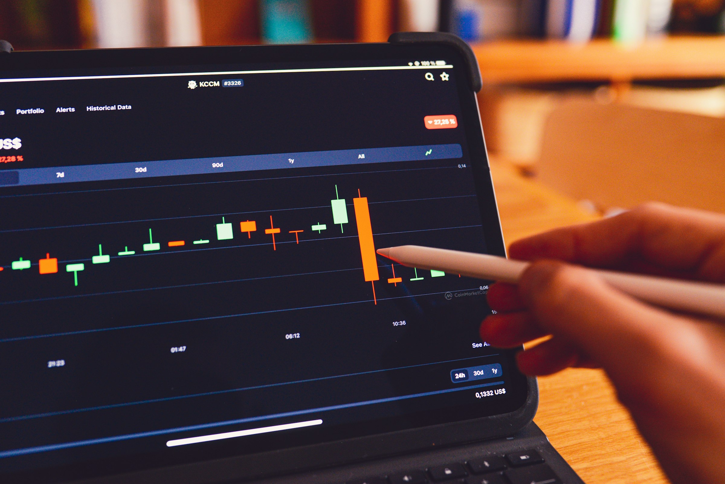 VaultEasy Web Trader dashboard on a laptop
