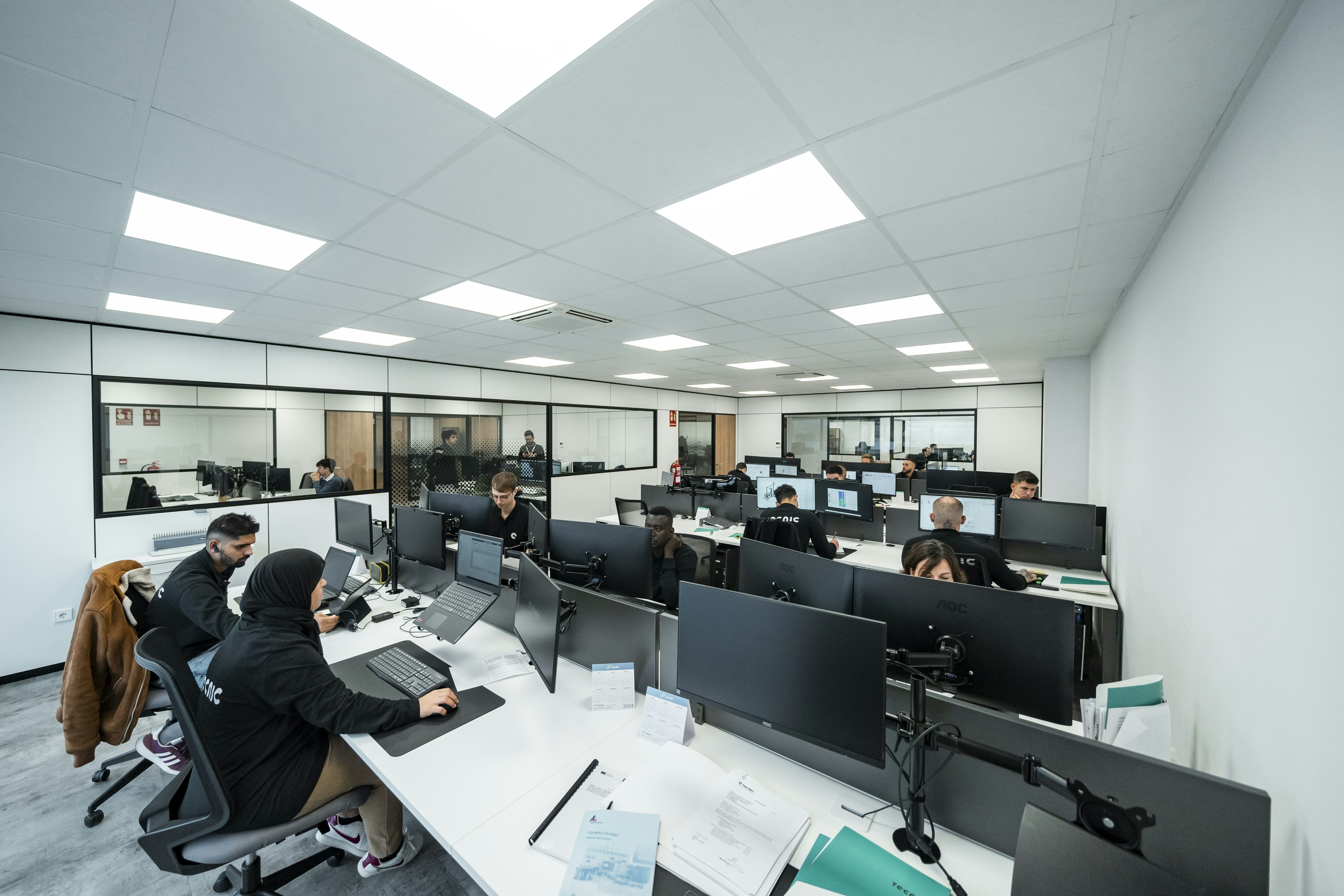 Global trading office